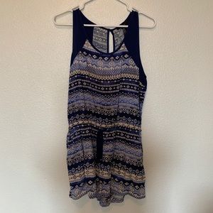 Multi-patterned romper